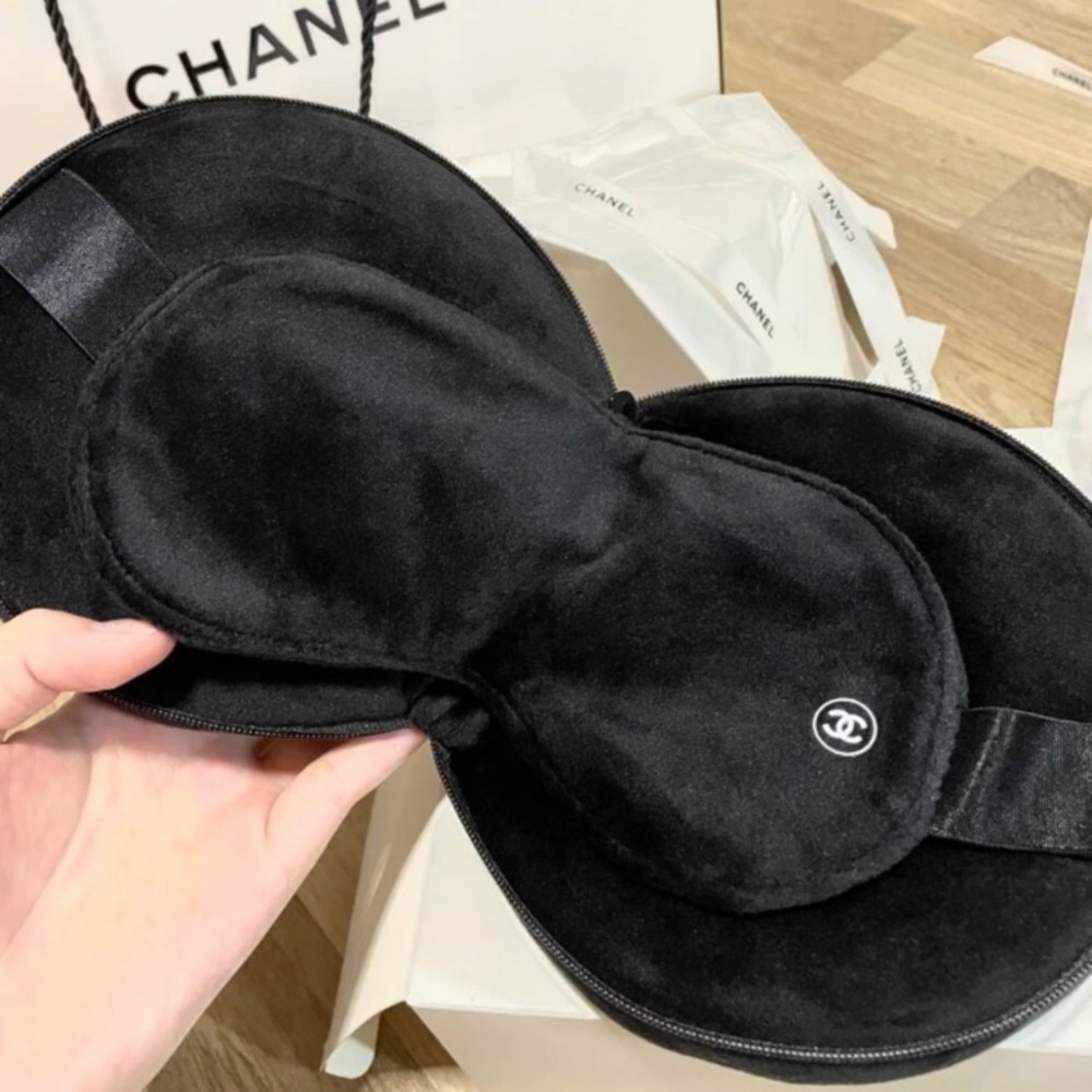 CC gift eye  mask and pillow